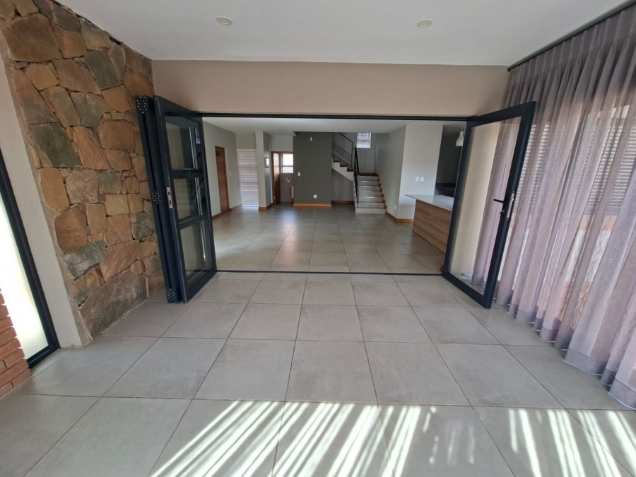 3 Bedroom Property for Sale in Wild Olive Estate Free State